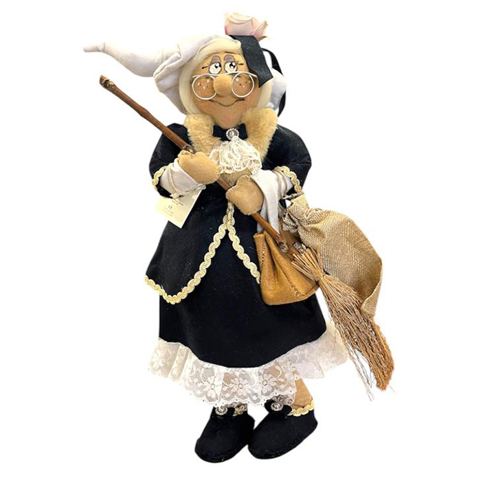 Befana Vestito Nero e Pizzo